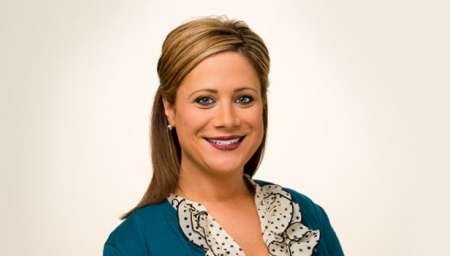 Lisa Zone – Managing Director